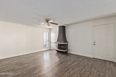 4950 N MILLER RD 220