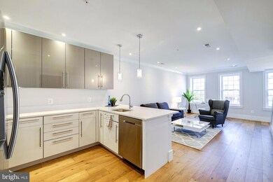 530 Irving St NW unit 2, Washington, DC 20010 - photo 6