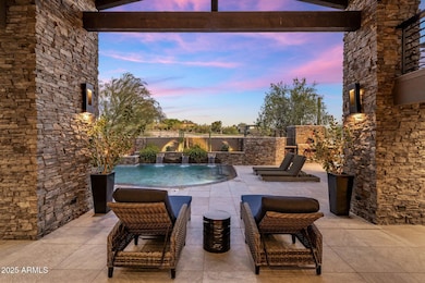 0 - Outdoor Living
