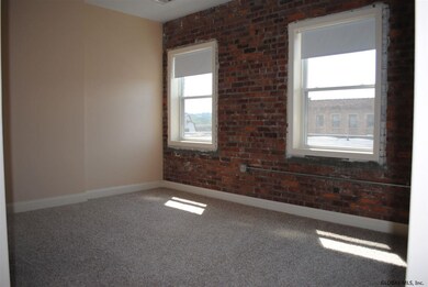 370 Broadway, Albany, NY 12207 - photo 6