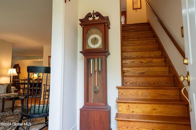 51 Greenleaf Dr, Delmar, NY 12054 - photo 3