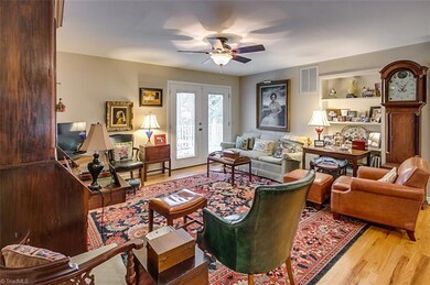 1029 Oakmont Dr, Asheboro, NC 27205 - photo 4