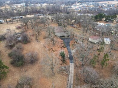 19550 E 121st St S, Broken Arrow, OK 74014 - photo 5