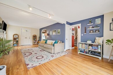 36 Westbrook Rd, Worcester, MA 01602 - photo 4