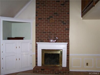 Large Living Rm with wood burning fireplace (As-Is