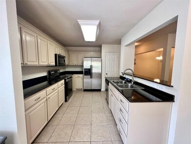 4324 Stone Hollow Way, Euless, TX 76040 - photo 7