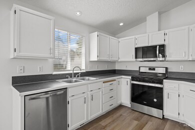 1309 Georgia Ct, Nampa, ID 83686 - photo 7