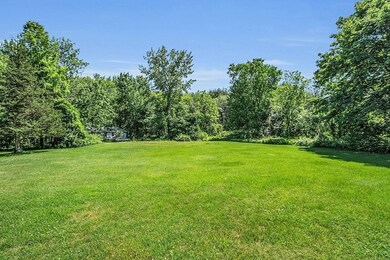 233 W Acton Rd, Stow, MA 01775 - photo 4