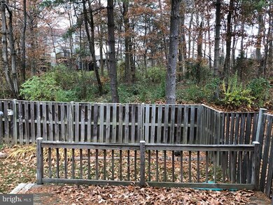 13887 Laura Ratcliff Ct, Centreville, VA 20121 - photo 3