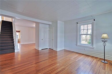 1206 N 24th St, Allentown, PA 18104 - photo 4