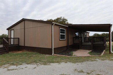 1012 Mustang Ct, Springtown, TX 76082 - photo 4