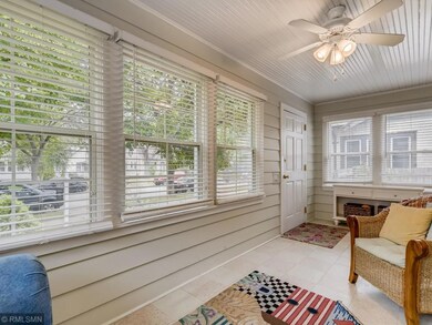 Great Front Porch/Sunroom