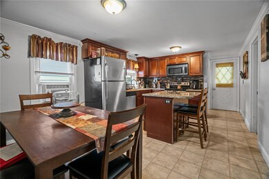 46 Morgan Ave, North Providence, RI 02911 - photo 6