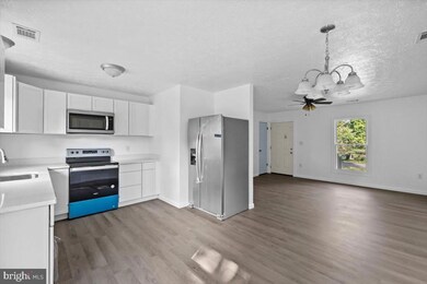 213 Broad Ave, Winchester, VA 22602 - photo 6