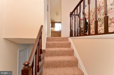237 Sandhill Rd, Essex, MD 21221 - photo 4