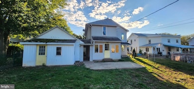 818 Main St unit 820, Watsontown, PA 17777 - photo 4