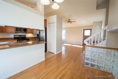 2317 Frontier Ct, Cheyenne, WY 82001 - photo 3