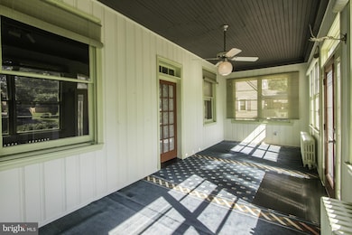 112 N Hammonds Ferry Rd, Linthicum Heights, MD 21090 - photo 6