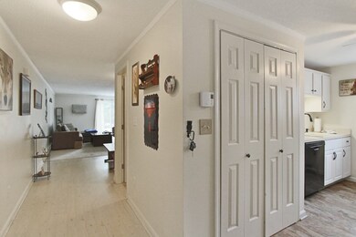 656 High St unit 206, Clinton, MA 01510 - photo 6