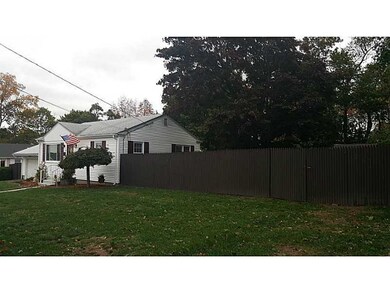 40 Tower Ave, East Providence, RI 02914 - photo 3