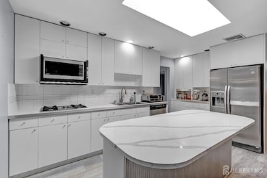 32 Kilfoyle Ave, Fords, NJ 08863 - photo 6