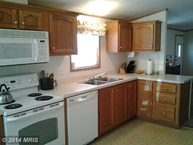 269 Janet Dr, Lothian, MD 20711 - photo 6