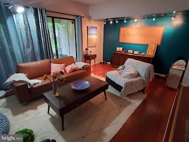 39 Oneill Ct unit A, Lawrence Township, NJ 08648 - photo 5