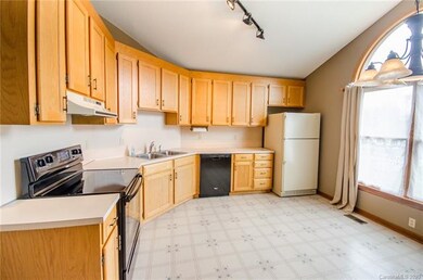 146 Doe Trail Ln, Statesville, NC 28625 - photo 4