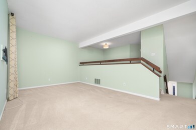 114 Metacomet Dr unit 1104, Meriden, CT 06450 - photo 7
