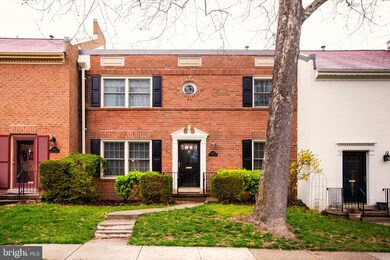 8428 Willow Forge Rd, Springfield, VA 22152 - photo 2