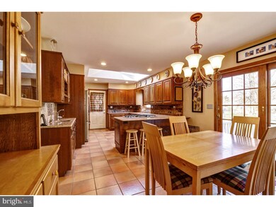 40 Dunbar Dr, Princeton Junction, NJ 08550 - photo 6