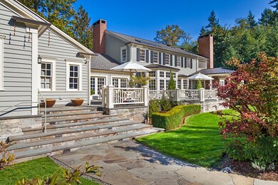 unlisted-address, Issaquah, WA 98029 - photo 3