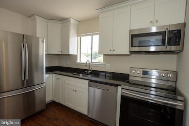 9327 Woodlea Ct unit 207, Manassas, VA 20110 - photo 4