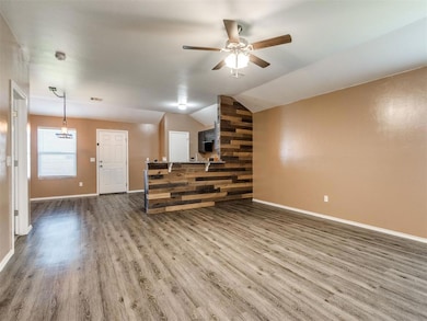 5632 Dunlin Rd, Oklahoma City, OK 73179 - photo 5