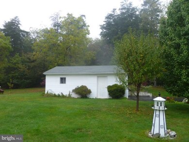 14128 Exline Rd, Hancock, MD 21750 - photo 3