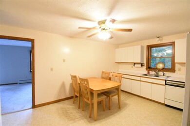 49A Kienia Rd unit A, Hudson, NH 03051 - photo 4