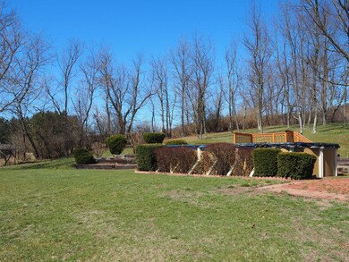 729 Golf Rd, Tamaqua, PA 18252 - photo 6