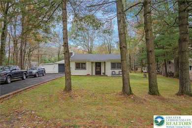 9 Pine Tree Rd, Albrightsville, PA 18210 - photo 2