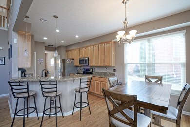 12584 Largo Dr, Fishers, IN 46037 - photo 3