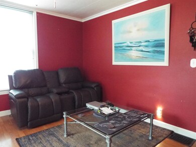 507 N West St, Fort Branch, IN 47648 - photo 4