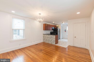 50 E Main St unit 2, Moorestown, NJ 08057 - photo 2