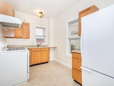 239 Cedar St unit SF, Somerville, MA 02145 - photo 4