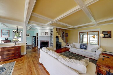 138 Terrace Ave, Riverside, RI 02915 - photo 6