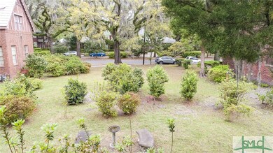 29 Washington Ave, Savannah, GA 31405 - photo 3
