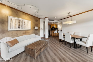 3720 N Sundial Ct C207, Park City_HDR005