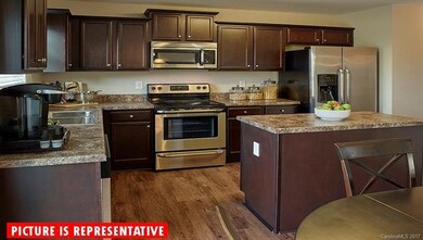 138 Harvest Pointe Dr unit 16, Statesville, NC 28677 - photo 6