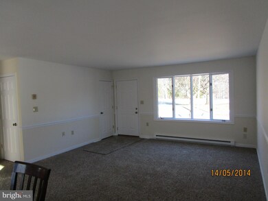 1085 Bramly Dr, Hagerstown, MD 21742 - photo 6