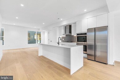 635 N 7th St unit H4B, Philadelphia, PA 19123 - photo 7