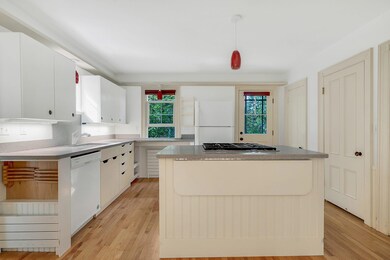167 W Elm St, Yarmouth, ME 04096 - photo 6