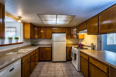 1705 Kildare Dr, Redding, CA 96001 - photo 7